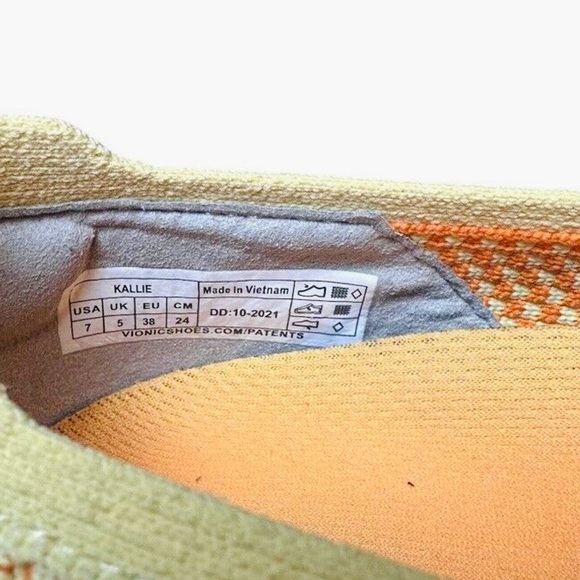 Vionic Women's Kallie Knit Slip-Ons - Picture 6 of 7